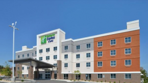 Holiday Inn Express & Suites Lexington Midtown - I-75, an IHG Hotel